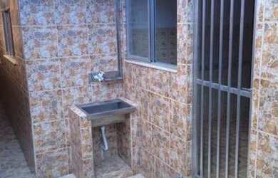 Imagem 6: Alugo Casa. Piscina, Varanda, 1 Vaga na garageme2 Dormitórios