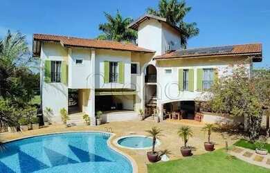 Imagem: A casa em condomínio para alugar possui 5 Dormitórios, 1 Banheiro