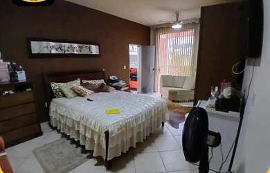 Imagem 15: Linda Casa no Marajoara contendo 06 quartos com ar ,sendo suíte master...