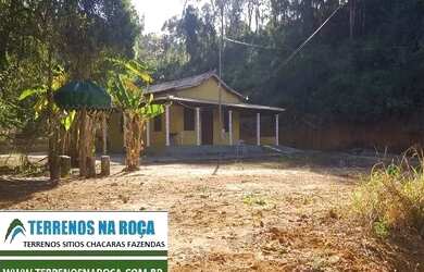 Imagem 11: Sitio em Crucilândia/MG, com nascente e lagoa, casa nova grande ótimo...