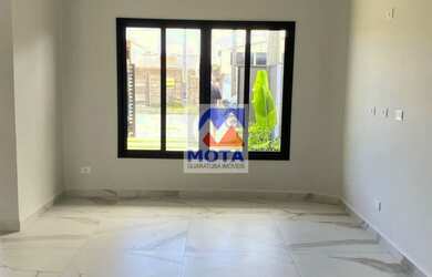 Imagem 6: Sobrado de Alto Padrão. Piscina, Churrasqueira, Varandae171m² de Área