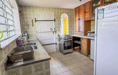 Imagem 15: Casa para venda com 4 quartos, 356m² - Centro - Petrópolis/RJ