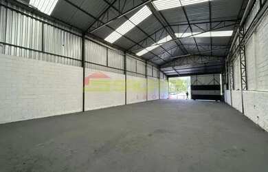 Imagem: O depósito possui 280m² de Área, Imóvel novo e está localizado