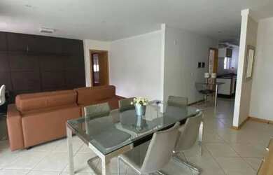 Imagem: O apartamento possui 2 Dormitórios, 1 Banheiro, 2 Vagas na