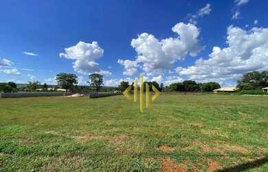 Imagem: O terreno possui 2.417m² de Área e está localizado em Jardim