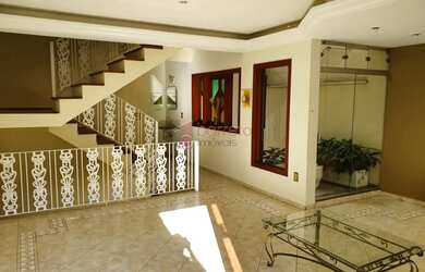 Imagem 2: CASA À VENDA OU LOCAÇÃO, BAIRRO VILA GALVÃO, JUNDIAÍ