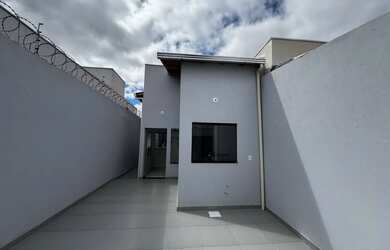 Imagem: Casa no Interlagos com Registro Gratuito!