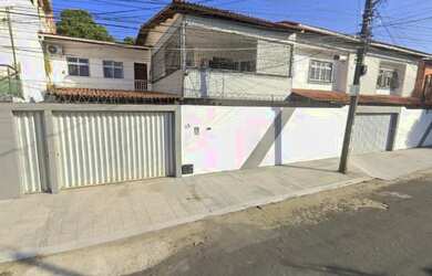 Imagem: O apartamento possui 2 Dormitórios, 2 Banheiros e 1 Vaga na