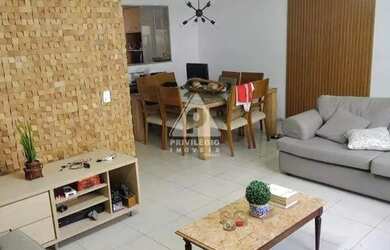 Imagem: A casa em condomínio possui 5 Dormitórios, 5 Banheiros, 3