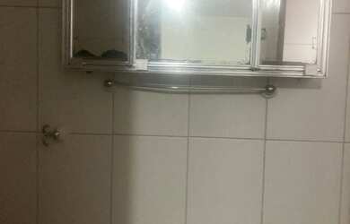 Imagem 2: Alugo casa 2 quartos no Barris $1.250