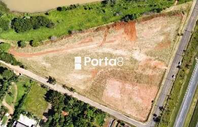 Imagem: O terreno possui 5.000m² de Área e está localizado em Vila
