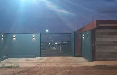 Imagem: A casa em condomínio possui 400m² de Área e está localizado