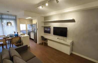 Imagem: O apartamento possui 2 Dormitórios, 2 Banheiros, 2 Vagas na