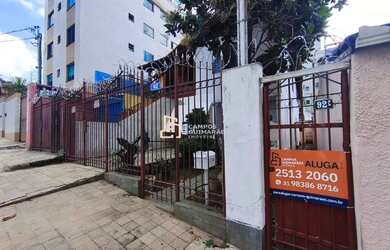 Imagem: A casa possui 1 Dormitório, 1 Banheiro, 45m² de Área e está