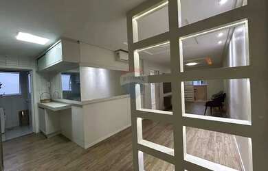 Imagem: O apartamento possui 3 Dormitórios, 2 Banheiros, 2 Vagas na