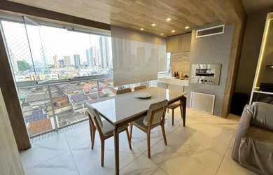 Imagem: O apartamento possui 3 Dormitórios, 4 Banheiros, 2 Vagas na