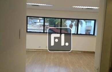 Imagem: O depósito possui 2 Vagas na garagem e 109m² de Área e está