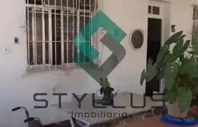 Imagem: A casa possui 5 Dormitórios, 4 Banheiros, 3 Vagas na garagem