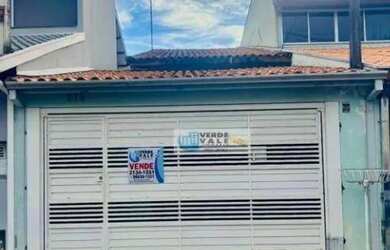 Imagem: A casa possui 2 Dormitórios, 1 Banheiro, 2 Vagas na garagem