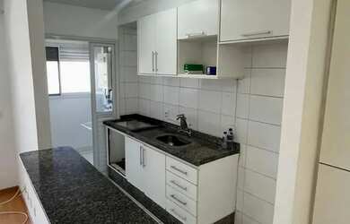 Imagem: O apartamento possui 2 Dormitórios, 2 Banheiros, 1 Vaga na