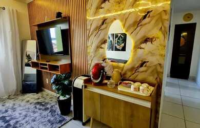 Imagem: O apartamento possui 2 Dormitórios, 1 Banheiro, 1 Vaga na garagem