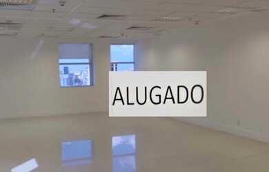 Imagem: O depósito possui 2 Vagas na garagem, 84m² de Área e está