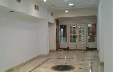 Imagem: O depósito possui 1 Vaga na garagem, 58m² de Área e está