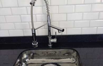 Imagem 5: Lindo sobrado a venda no Cond Central Park Salto SP