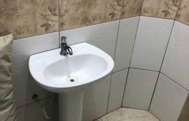 Imagem: O depósito possui 200m² de Área e está localizado em Centro