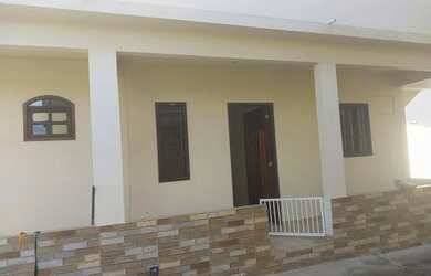 Imagem 1: Casa na praia de itaipuacu