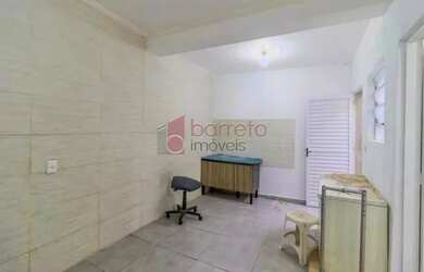 Imagem 3: Casa Padrão em Jundiaí. Varanda, 30m² de Área, 1 Banheiroe1 Dormitório