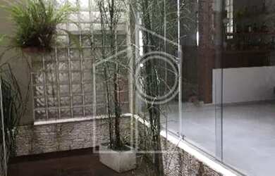 Imagem 2: Casa Sobrado em Jundiaí. Piscina, Churrasqueira, VarandaeGuarda roupa