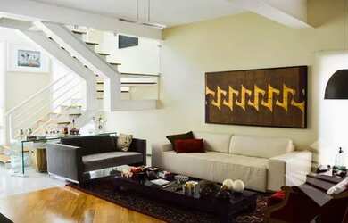 Imagem: A casa em condomínio possui 4 Dormitórios, 1 Banheiro, 5 Vagas