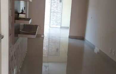 Imagem: A casa em condomínio possui 2 Dormitórios, 2 Banheiros, 2