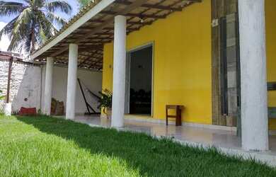 Imagem: A casa possui 5 Dormitórios, 5 Vagas na garagem e está localizado