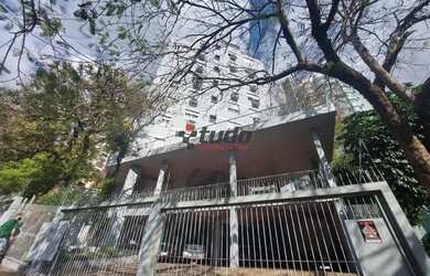 Imagem: O apartamento possui 3 Dormitórios, 3 Banheiros, 2 Vagas na