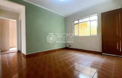 Imagem: O apartamento possui 2 Dormitórios, 1 Banheiro, 2 Vagas na