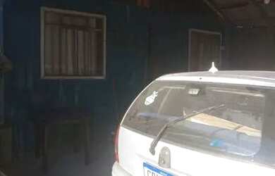 Imagem: A casa possui 2 Dormitórios, 1 Banheiro, 1 Vaga na garagem