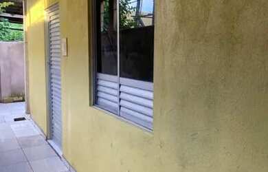 Imagem: A kitnet possui 2 Dormitórios, 1 Banheiro e está localizado