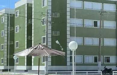 Imagem: O apartamento possui 2 Dormitórios, 1 Banheiro, 1 Vaga na garagem