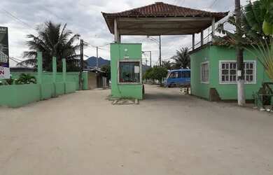 Imagem: A casa em condomínio possui 1 Dormitório, 1 Banheiro, 5 Vagas