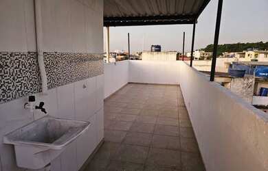 Imagem: A kitnet possui 1 Dormitório, 2 Banheiros, 50m² de Área e