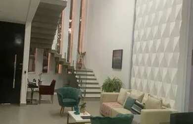 Imagem: A casa em condomínio possui 4 Dormitórios, 5 Banheiros, 5