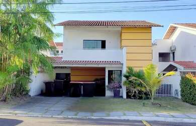 Imagem: A casa em condomínio possui 3 Dormitórios, 4 Banheiros, 4