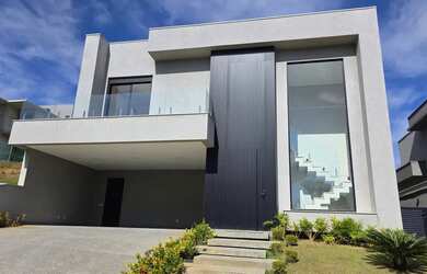 Imagem 2: Casa sem mobiliada no Genesis 2 em Alphaville com 4 suítes