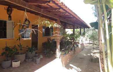 Imagem: A fazenda possui 2500m² de Área e está localizado em Área