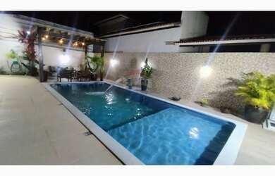 Imagem: A casa em condomínio possui 4 Dormitórios, 4 Banheiros, 275m²