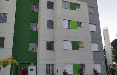 Imagem: O apartamento possui 2 Dormitórios, 1 Banheiro, 1 Vaga na garagem