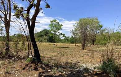 Imagem: O terreno possui 5.052m² de Área e está localizado em Abadia