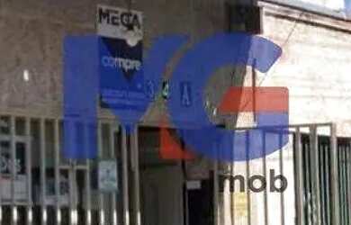 Imagem: A casa possui 3 Dormitórios, 2 Banheiros, 4 Vagas na garagem